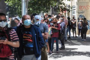 Minsal confirma más de 4.300 nuevos casos de COVID-19