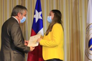 Estudiantes de la Universidad Arcis reciberon sus certificados en la Universidad Católica del Maule