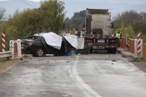 Cinco muertos dejó grave accidente de tránsito en María Pinto