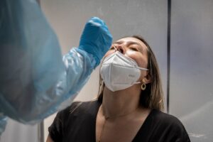 Balance COVID-19: Minsal reportó más de 7 mil casos nuevos y positividad del 10,46%