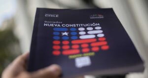 Comisión de Normas Transitorias aprueba acortar periodo de senadores recién electos hasta 2026