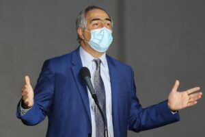 Oposición acusa a Boric de 