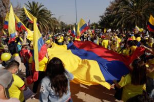 ¿Quiénes son Petro y Hernández, los candidatos a la presidencia de Colombia que pasan a segunda vuelta?