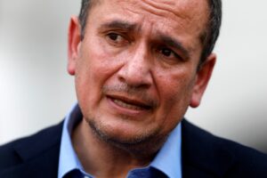 Gobernador del Biobío aseguró que SII dejó de seguir 