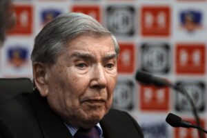 Murió Álvaro Reyes, histórico médico de Colo Colo y la Roja