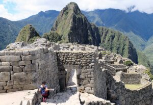 La “startup” de Claudio Iturra: planifica viajes a Machu Picchu para solteros