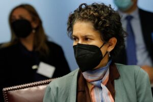 Primer Comité de Ministros del gobierno de Boric rechaza proyectos de central a gas y vertedero