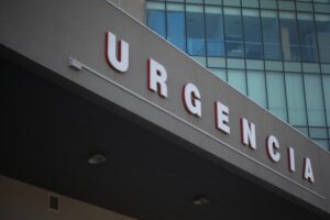 Enfermedades respiratorias tensionan las UCI pediátricas: hay 66 camas disponibles