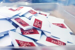 ENCUESTA EL DÍNAMO-Black&White: Rechazo se impone con un 61% sobre el Apruebo si el plebiscito fuera este domingo