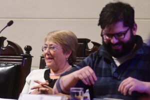 Un aporte al Gobierno y a la promoción del Apruebo: cómo ven desde el oficialismo el regreso de Bachelet