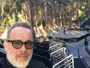 Tom Hanks pierde el control ante fan que casi 