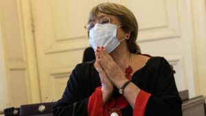 Michelle Bachelet cambia su domicilio electoral a Ginebra