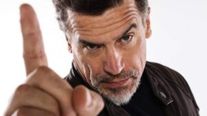 La otra crítica de Julio Milostich a Canal 13: 