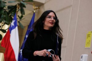 Ministra Vallejo descarta idea de cambio de gabinete: 