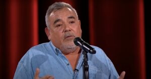 Jorge Caraccioli sorprendió y presentó su renuncia a The Voice Chile