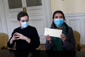 Mesa respondió a solicitud de convencionales y dijo que remisión del texto 