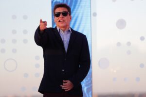 A lo Daddy Yankee: Julio César Rodríguez ingresó al Festival La Junta de una inesperada manera