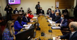 Comisión que estudia acusación contra ministra Siches inicia sus sesiones con exposición de constitucionalistas