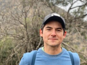 Mega estudiaría futuro laboral de Claudio Castellón tras graves acusaciones de su ex