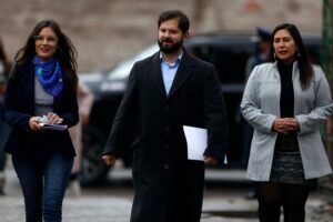Gobierno anuncia ayudas para invierno: bono de $120 mil, extensión del IFE Laboral y del postnatal