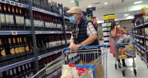 Sombría proyección del mercado: inflación de 11% y aumento en tasas de interés