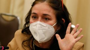 Ministra Yarza descarta quinta dosis en el corto plazo: 