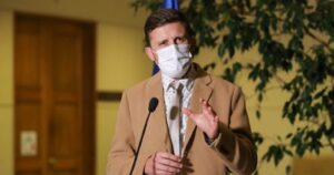 Diputado Schubert critica hoja de ruta del Mineduc: 