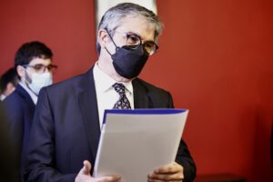 Marcel por intervención del Banco Central en el dólar: 