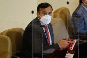 Diputado Francisco Pulgar renunció a presidencia de comisión investigadora de la PDI por denuncia de violación