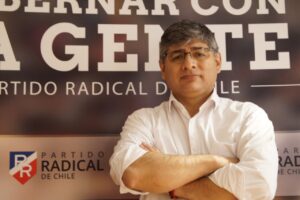Leonardo Cubillos asume como presidente del Partido Radical y confirma participación en franja del Apruebo