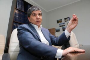 Estado de Excepción: discurso de Monsalve enfrenta a alcaldes y camioneros