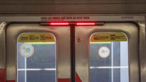 Piden adelantar incorporación de Lo Espejo en la red del Metro