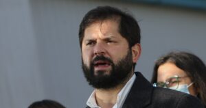 Presidente Boric visita a Michelle Bachelet en su residencia en La Reina