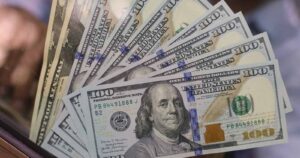 ¿Cómo motivar a los jóvenes a elevar los estándares éticos en la industria financiera?