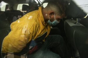 PDI detiene a ciudadano venezolano acusado de robo con homicidio y una serie de asaltos en la Alameda