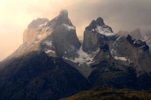 Incendio destruye camping al interior del Parque Nacional Torres del Paine