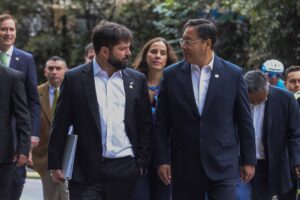 Boric conversó con el presidente de Bolivia y planteó su preocupación por la crisis migratoria