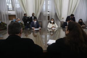 Gobierno posterga anuncio de estado de excepción en Los Ríos