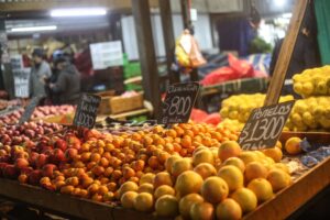 Consejos para enfrentar el histórico aumento de precios de los alimentos