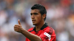 Bayer Leverkusen recordó a Arturo Vidal a 15 años de su debut