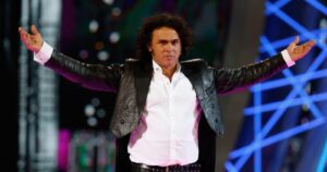 Arturo Ruiz-Tagle se suma al Rechazo con sketch burlándose de la Convención Constitucional