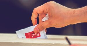 Cadem: Rechazo se consolida con un 46% contra un Apruebo que cae al 37%