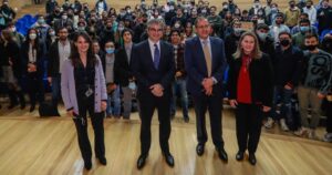 Mario Marcel anticipó modificaciones a la Reforma Tributaria para fomentar la inversión