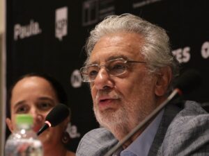 Plácido Domingo canceló su concierto en Chile tras negar vínculo con una red de trata de personas