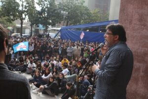 A horas de la detención de Llaitul, Jadue hace un homenaje a 