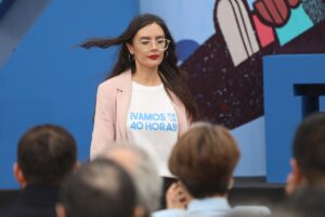 Vallejo confirma que denunciaron a Fiscalía grostesca performance en acto del Apruebo en Valparaíso