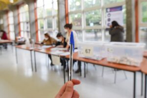 Vía SMS: Servel reitera que voto en el Plebiscito de Salida es obligatorio