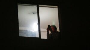 Mujer simuló pedir sushi para denunciar agresiones de su pareja en Maipú