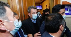 Bancada del Partido Republicano expulsa a Gonzalo de la Carrera