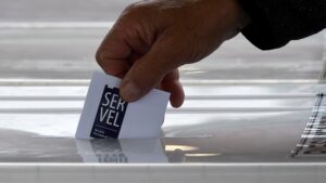 Colegio de Hualpén insiste en no ser local de votación pese a fallo judicial